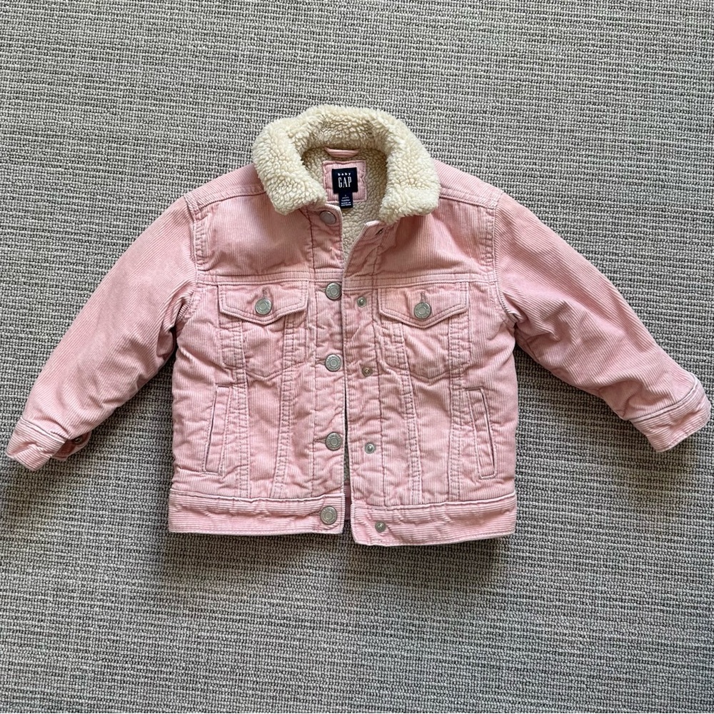 Baby Gap toddler girl 2T Sherpa corduroy pink jacket